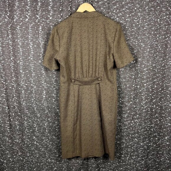 Chaus Petite Dresses Brown and Black Dress W/‎ Buttons Size 10 - Picture 4 of 4